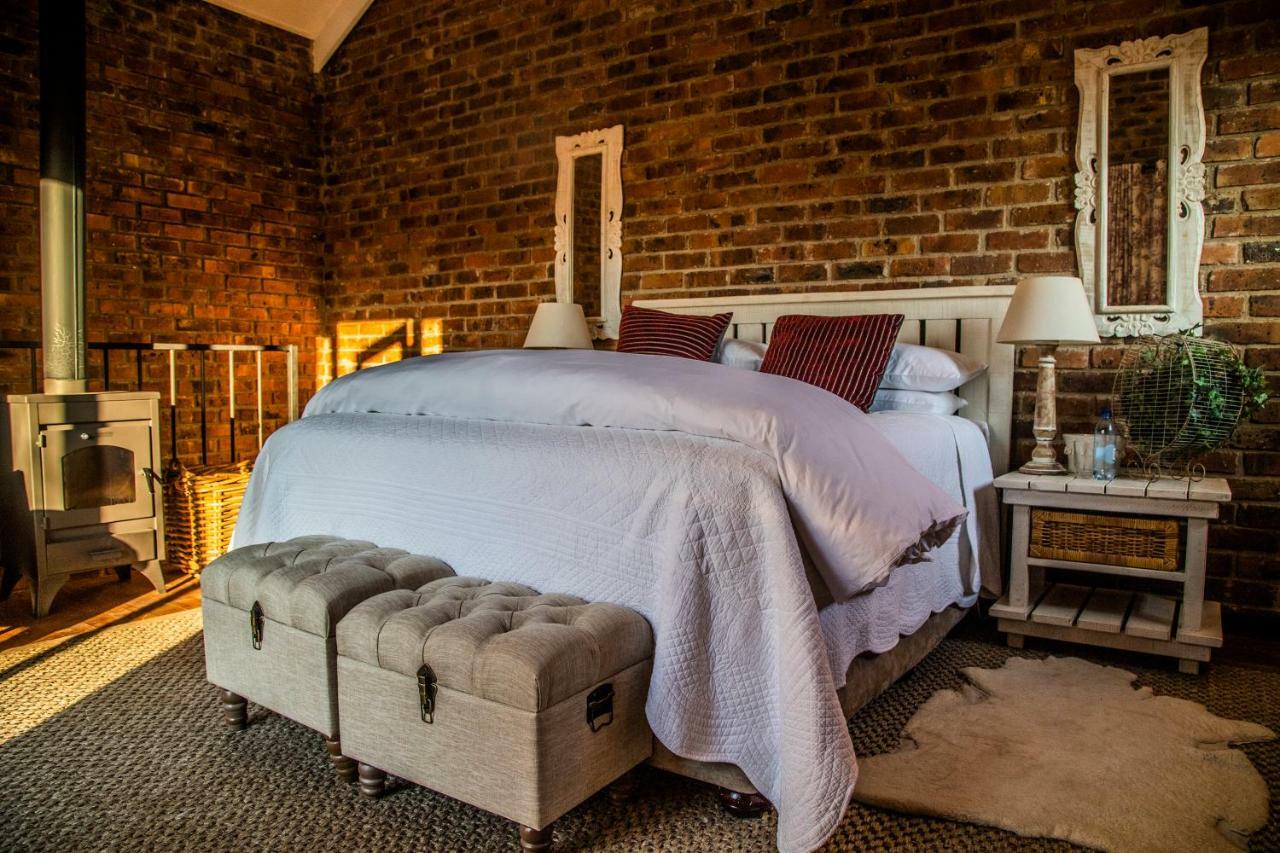 Tarry-Stone Cottages Dullstroom Extérieur photo