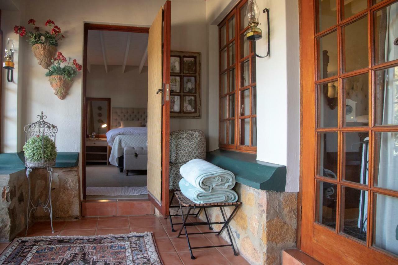 Tarry-Stone Cottages Dullstroom Extérieur photo