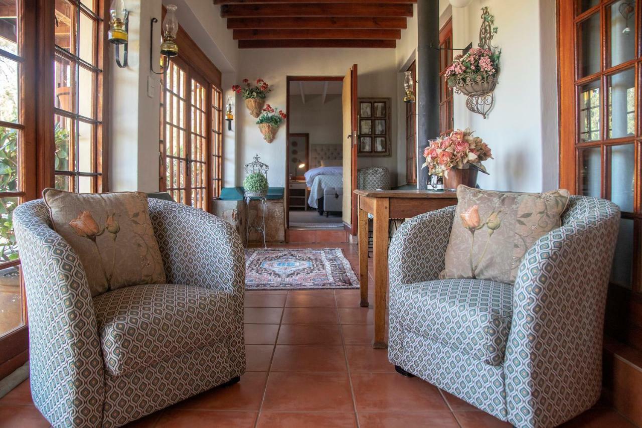 Tarry-Stone Cottages Dullstroom Extérieur photo